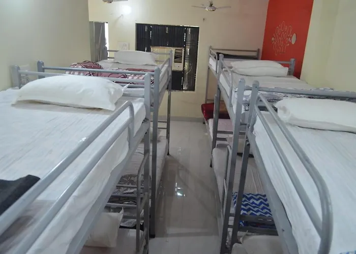 Awara Hostels & Dormitory