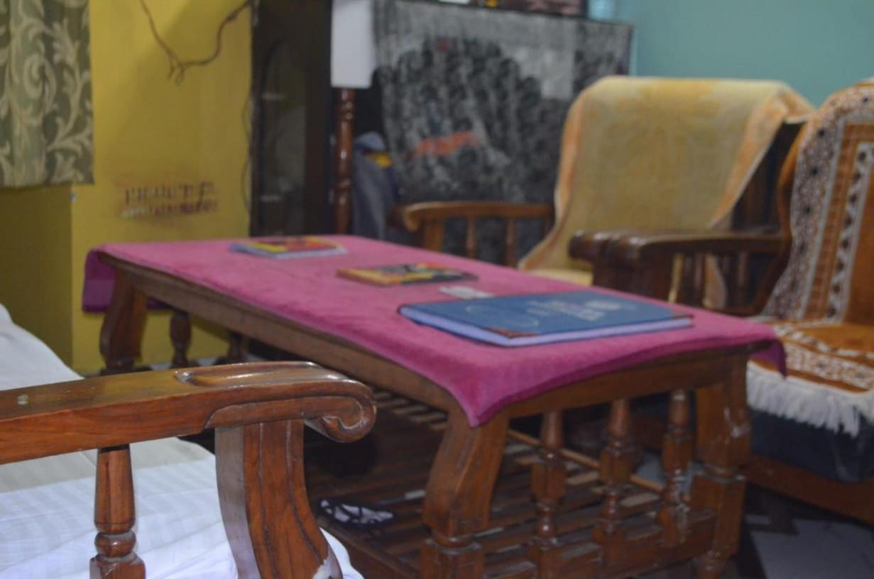 Awara Hostels & Hostel